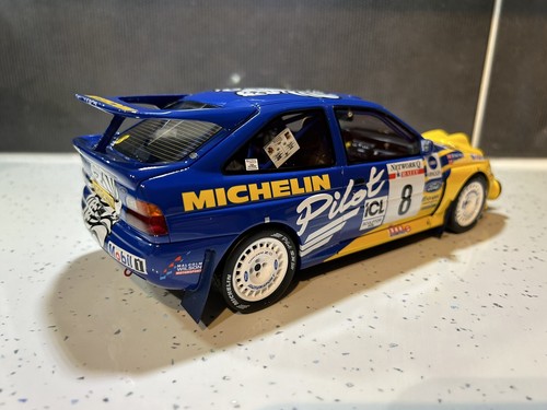 OTTO FORD ESCORT COSWORTH GR.A 1:18 SCALE OT994 *SLIGHT DAMAGE READ DESCRIPTION* - Picture 3 of 7