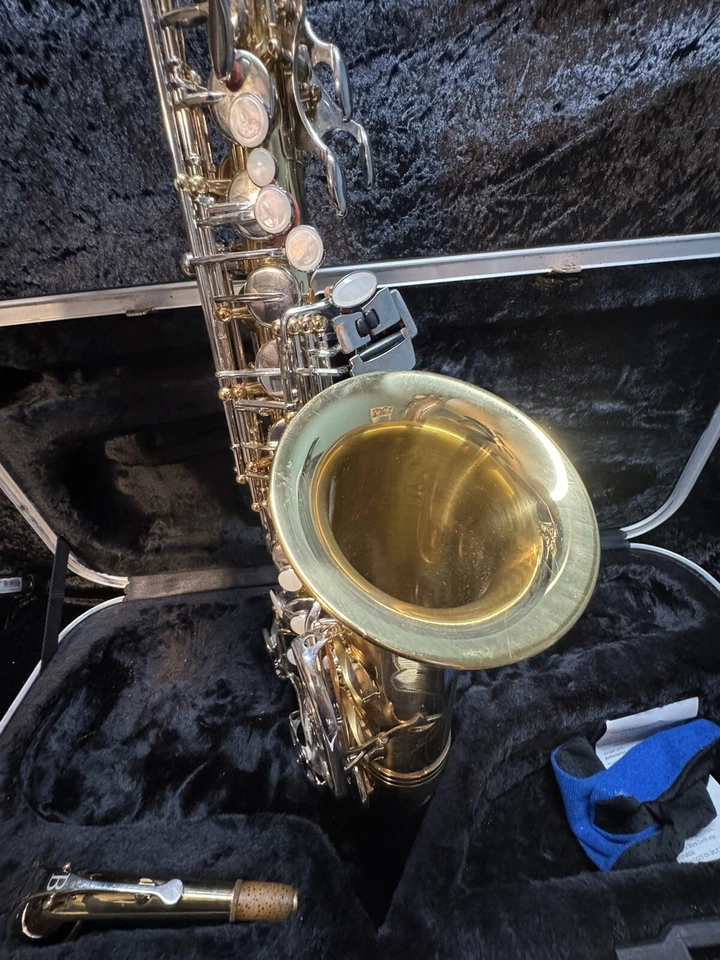 Blessing BAS-1287 Standard Series Eb Alto Saxophone Lacquer LN - Image 3 of 4