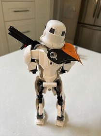 LEGO Star Wars 75531 Stormtrooper Commander 100 Pieces Buildable Figure Complete