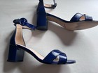 Foto 3 di 8