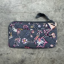Vera Bradley Quilted Paisley Felicity RFID Wallet Zip Around Purple Wristlet