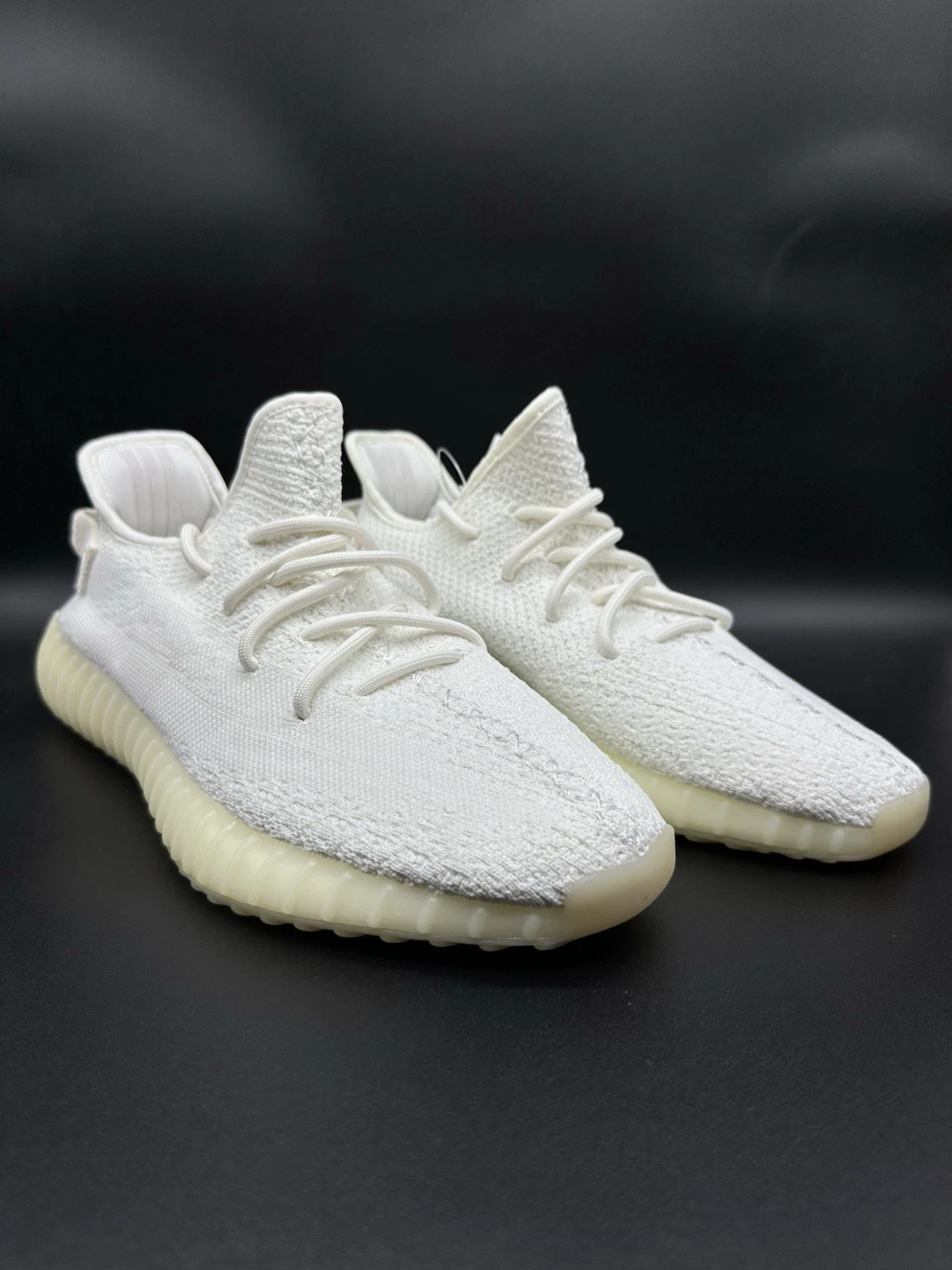 Taglia 9 Adidas Yeezy Boost 350 V2 Low Panna Bianco Tripla Bianca CP9366 CWHITE