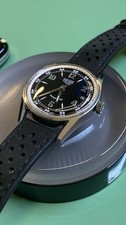TAG Heuer Carrera WV2111 Mens Watch (Just Serviced)
