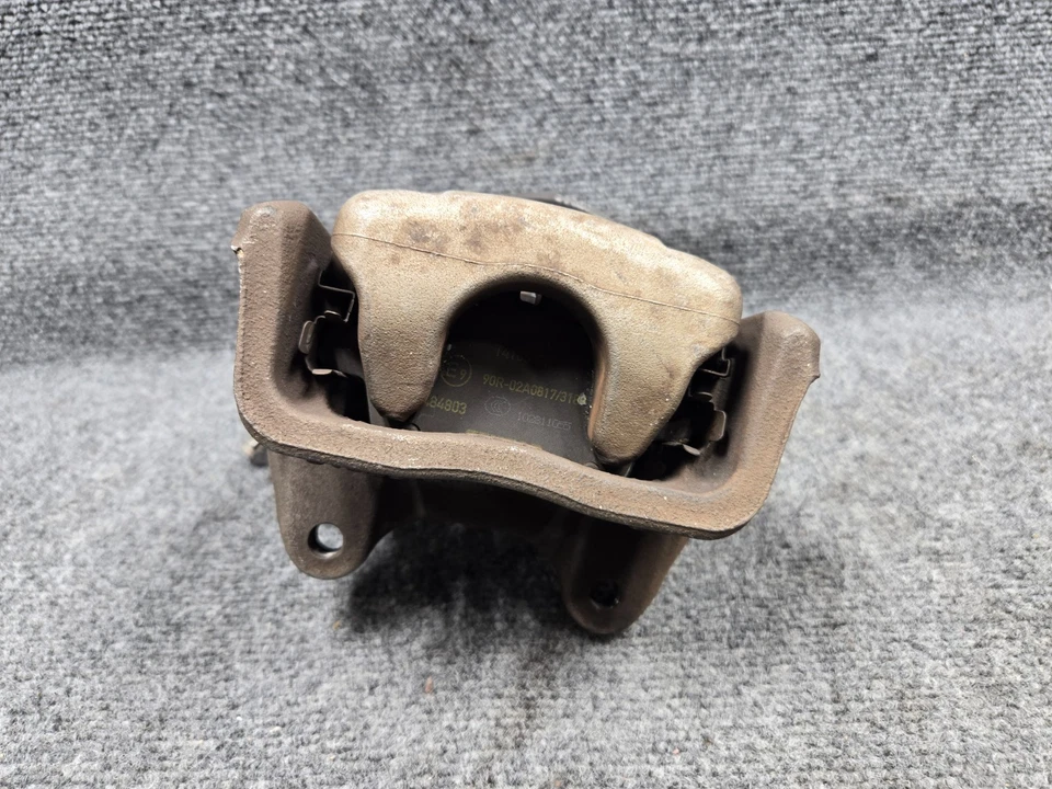 2014-2018 MERCEDES CLA250 REAR LEFT SIDE ABS BRAKE CALIPER OEM - Image 3 of 4