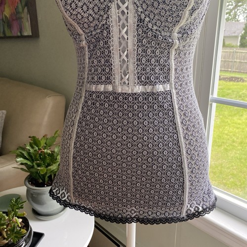 Sexy Top Bustier Y2K Victoria's Secret Con Cordones Talla 34D Ojales Floral Coqueta - Imagen 4 de 12