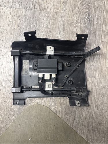 2018 TO 2021  GMC TERRAIN REAR CLOSURE HAND MODULE BRACKET  - Bild 1 von 7