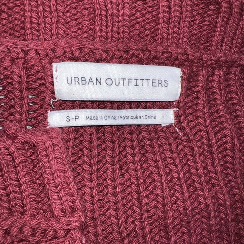 Urban Outfitters Red Crop Cable Knit Sweater Womans S Long Sleeve Whimsigoth Y2K - Picture 2 of 6