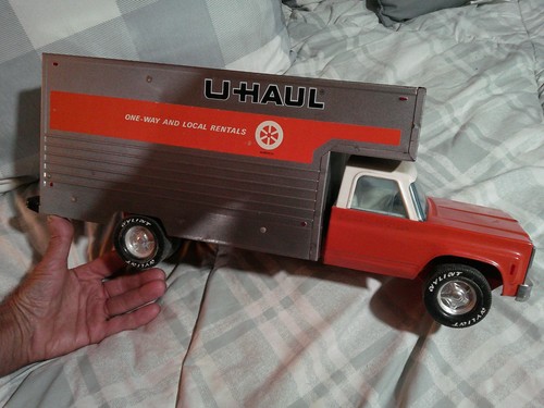 VINTAGE NYLINT TOY UHAUL MAXI MOVER TRUCK - ORIGINAL & NICE !! CHEVROLET