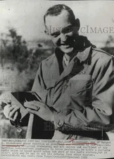 1952 Press Photo Major John Eisenhower Listens to Radio, Korea - hpm02664