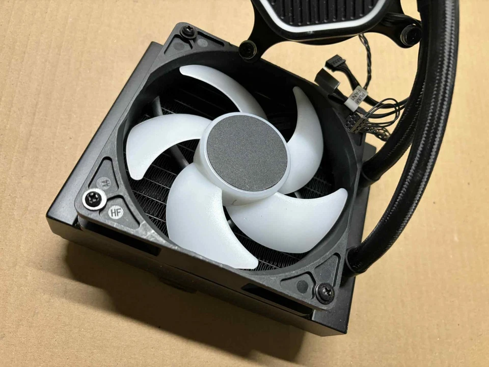 OEM Dell Alienware Aurora R13 R14 Enfriador de CPU Líquido con Tornillos Soporte de Ventilador 69XJW Foto 3 de 4