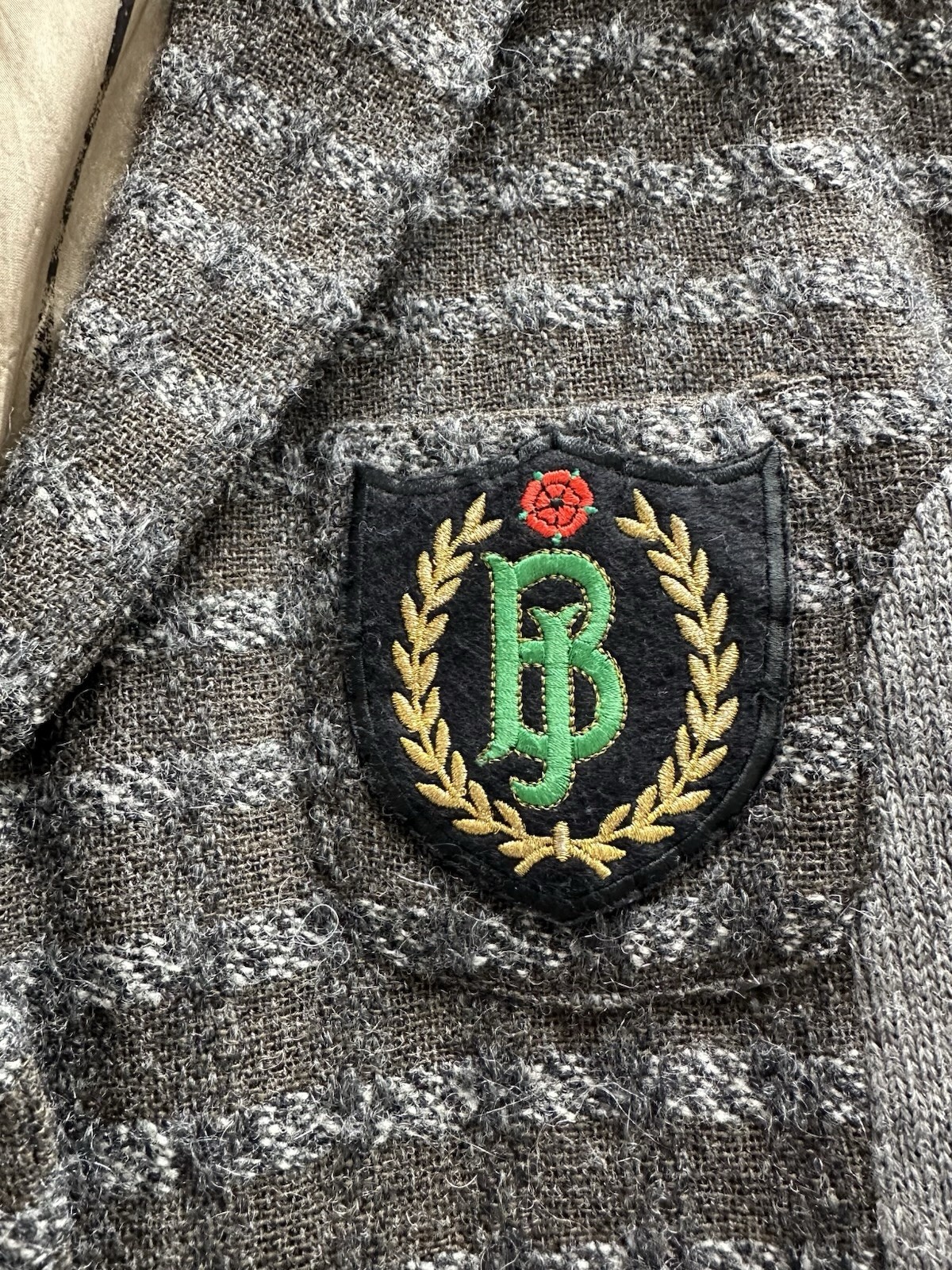 Picture 3 of 15