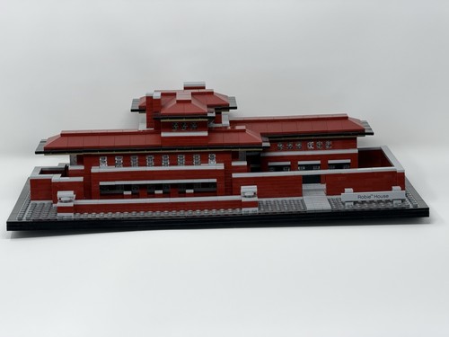 LEGO Architecture Robie House 21010 – Pre-Built, Retired, No Box/Manuals - Picture 1 of 6
