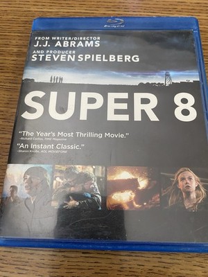 SUPER 8 - (Blu-ray, 2011) - Steven Spielberg, JJ Abrams
