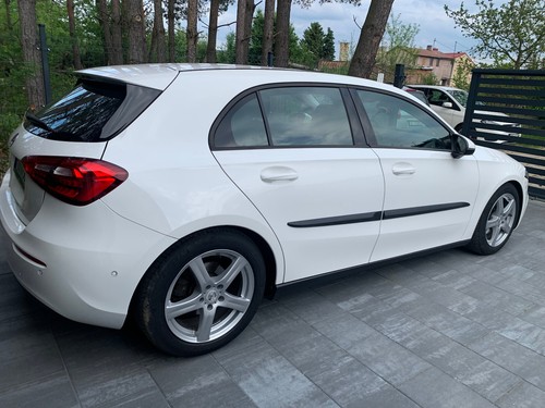 Mercedes-Benz A IV (W177 V177) 2018 - Side Protection Mouldings / Door Protector - Picture 4 of 7
