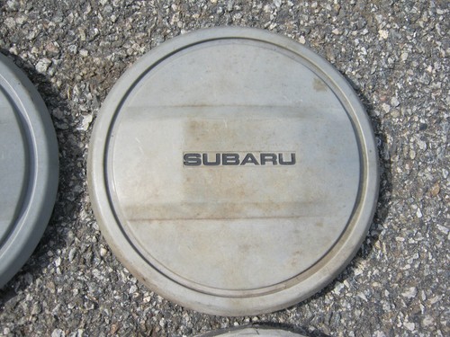 Factory original 1985 1986 Subaru GL twist on center caps hubcaps - Picture 5 of 21