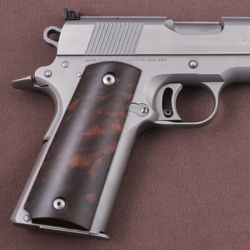Todos los años 1911 - Modelo con empuñaduras de nogal raíz compatibles con Ambicut - Imagen 3 de 3