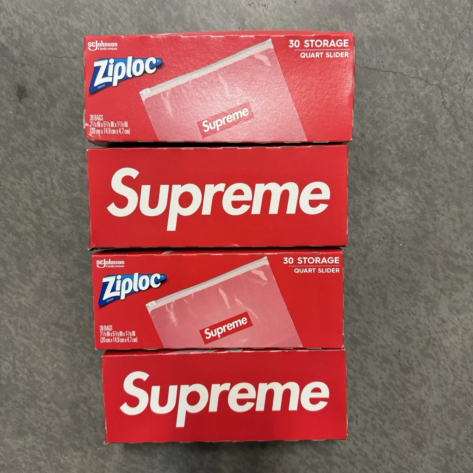 Sacs Supreme Ziploc TOUTES LES 4 BOÎTES (boîte de 30 pièces chacune) NEUF EN MAIN PRÊT À EXPÉDIER