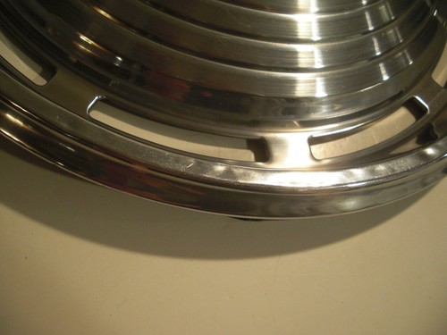 Set of 4 OEM GM 1966 Chevelle 14-inch Full Wheel Covers Hubcaps, GM Option P01 - Picture 6 of 18