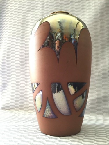 VASE ATYPIQUE DESIGN CÉRAMIQUE DÉCOR DORÉ VIOLINE ART DÉCORATIF MODERNE CHIC   - Imagen 2 de 8