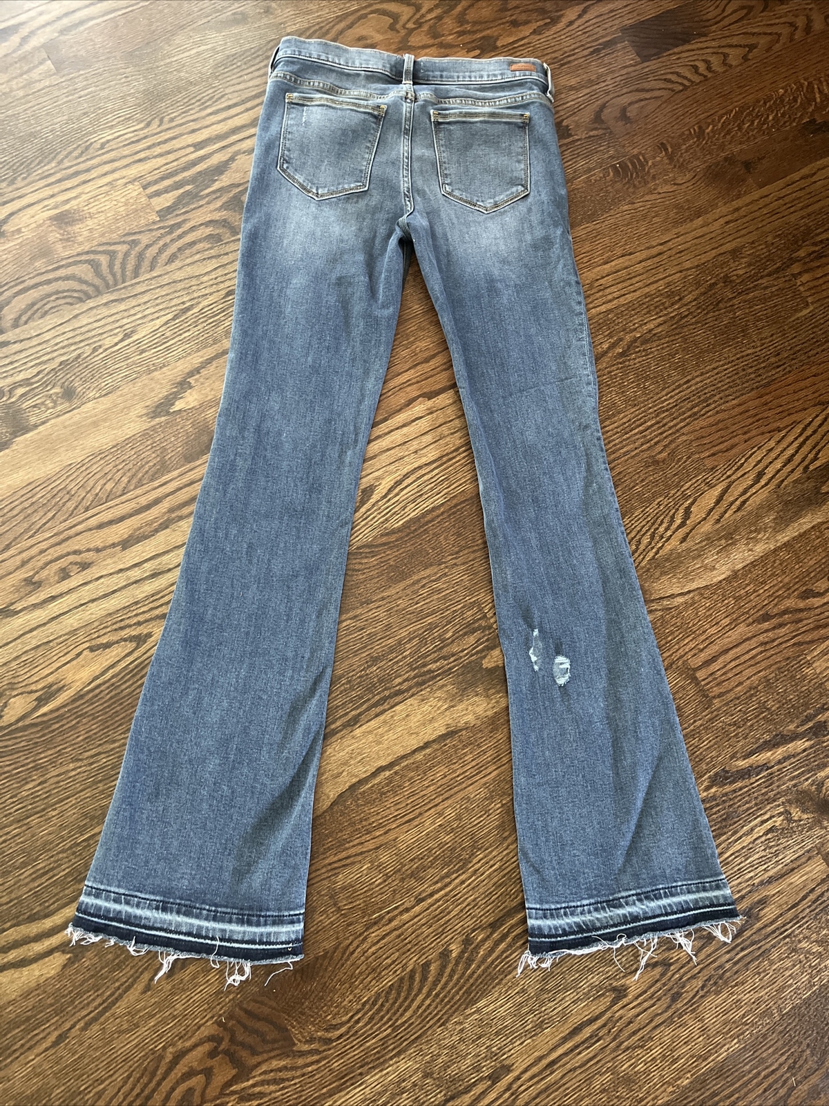 Sneak Peek Juniors Size 5 Blue Stretch Denim Low Rise Boot Cut Jeans Distressed - View 8