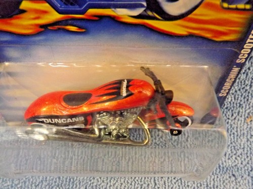 2000 Hot Wheels Collector No #240 SCORCHIN' SCOOTER Duncans Orange w/MC3 Spoke   - Picture 3 of 4