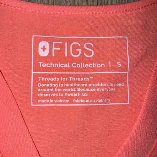 Figs Technical Collection Scrub Top Womens Size Small Pink Melon One Pocket NWOT - Picture 3 of 6