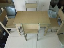 TAVOLO E 4 SEDIE IN CARTONE PER CASA DI BAMBOLE