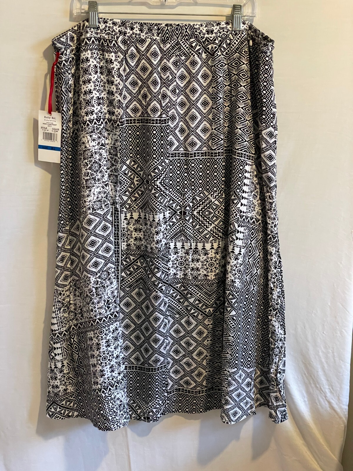 Picture 3 of 4