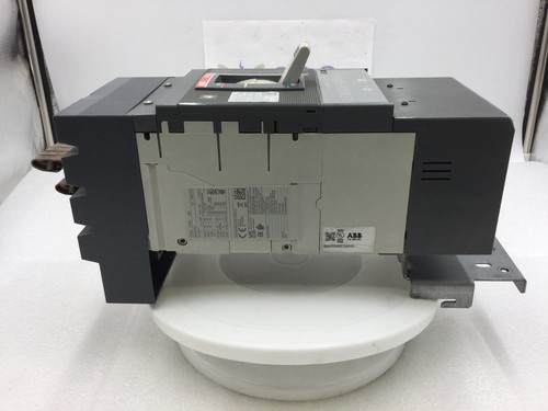 ABB XT5NU34OABYN000XXX 400 Amp 3 Pole Series XT5N Circuit Breaker - Picture 3 of 6