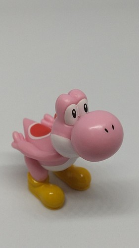 Yoshi Mini Figure Pink PVC Universal Studio Japan USJ Limited Japanese 2021 - Picture 4 of 10