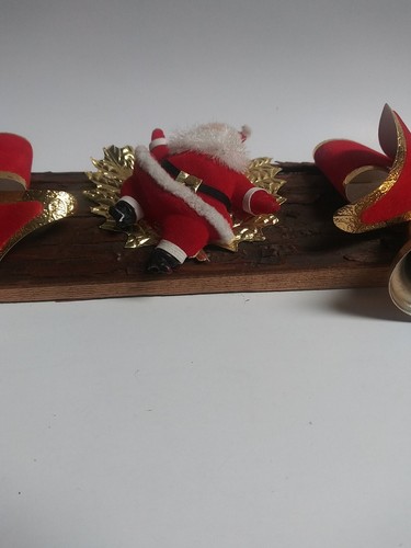 Yuletide Christmas Jingle Bell Door Ringer Santa Brass Bells Pinecones Wood 14" - Picture 9 of 11