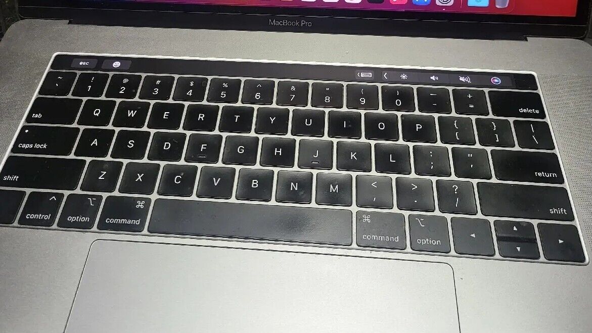 MACBOOK PRO 15 TOUCHBAR 8-CORE CORE i9 4.8GHz 16GB 500GB MACBOOK PRO 15 TOUCHBAR 8-CORE CORE i9 4.8GHz 16GB 500GB