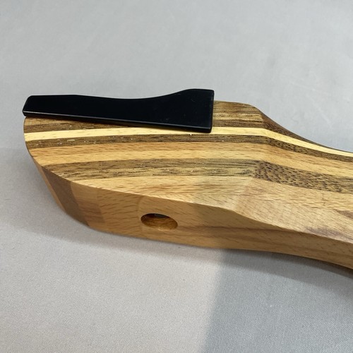 Beautiful Mybo Recurve Riser VGC Natural Wood Right Handed 23" - Picture 5 of 11