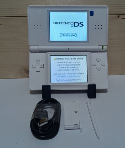 Nintendo DS Lite White Handheld USG-001 W/Charger *Tested* eXtreamRate Dead Pixe