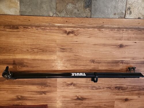 thule bike rack (locking W/key)