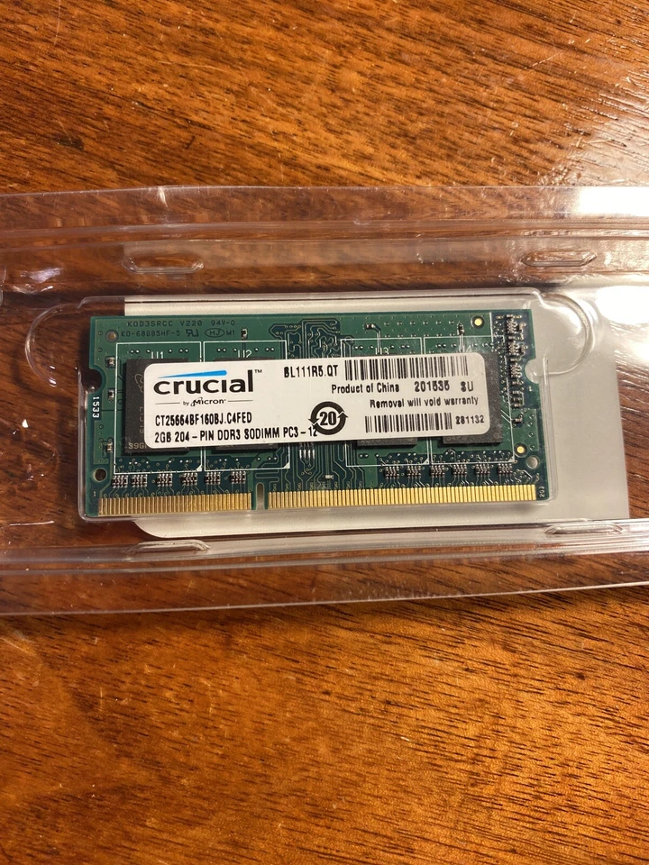 Crucial 2GB 204-PIN DDR3 SODIM laptop memory - Image 2 of 2