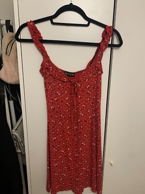 Pretty little thing red floral dress hot sale