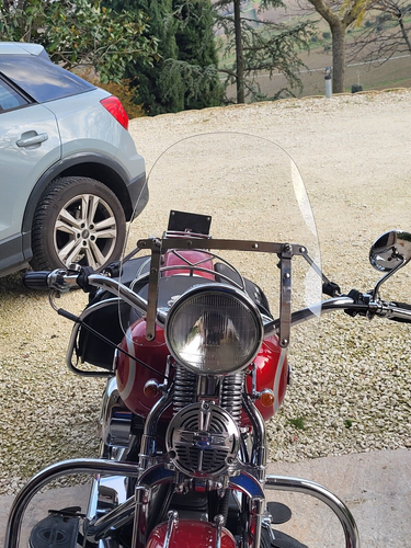 Parabrisas grande para Triumph Bonneville Speedmaster American 18"x16" - Imagen 11 de 21