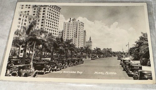 Biscayne Bvld On A Sunny Winters Day Miami FL Florida RPPC Real Photo Postcard - Picture 1 of 2