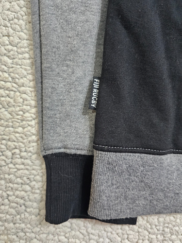 FIJI National Rugby League Kapuzenpullover mit Reißverschluss schwarz/grau bestickt Größe M neu mit Etikett - Bild 6 von 7