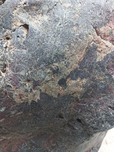 Stone - Picture 3 of 3