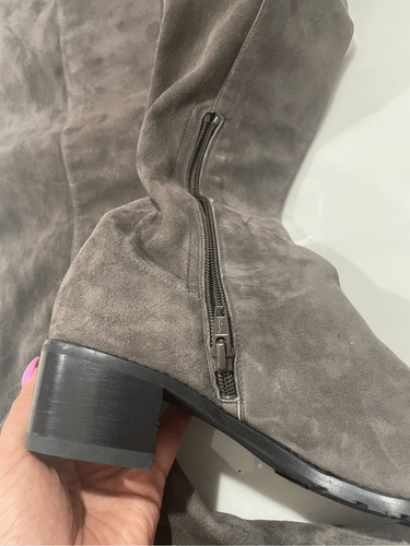 Botas por encima de la rodilla Stuart Weitzman color topo talla 8 - Imagen 5 de 10