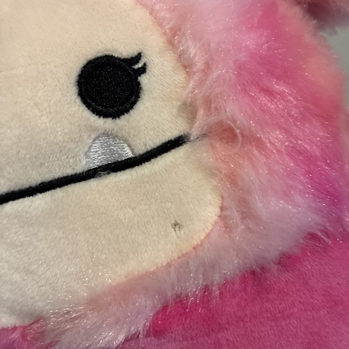 Squishmallow Kellytoy Hailey the Bigfoot 8” peluche rosa nuevo con etiquetas - Imagen 4 de 4