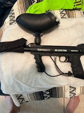 Tippmann A5 Paintball Marker and 98 Custom PowerPack Kit, Vest, Goggles & Pellit