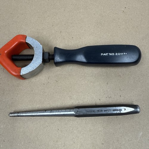 Snap On PPC-5 Chisel Holder And PPC4A Punch - Picture 4 of 9