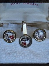 VINTAGE CINCINATI RED LEGS CUFF LINKS AND TIE PIN