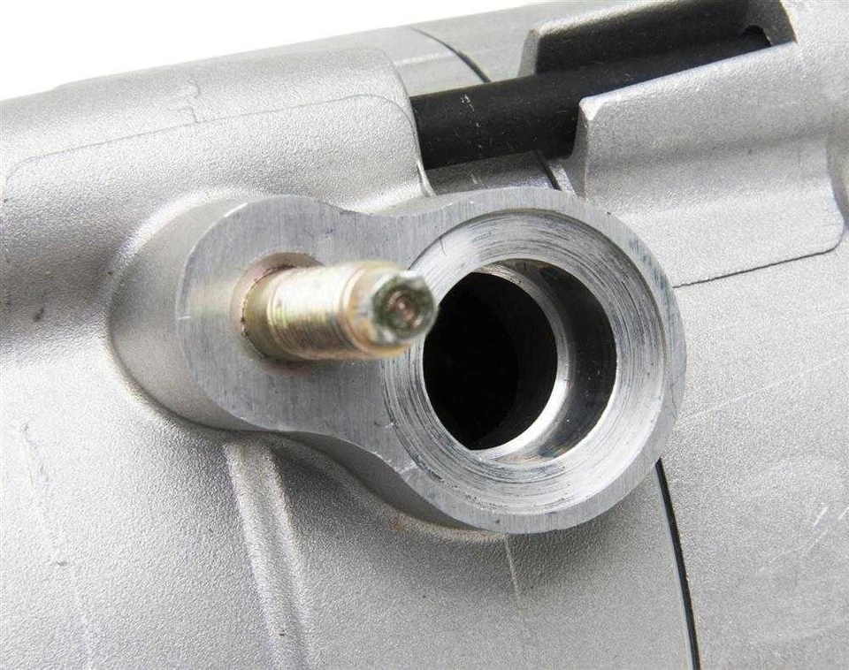 A/C Compressor - Image 4 of 4