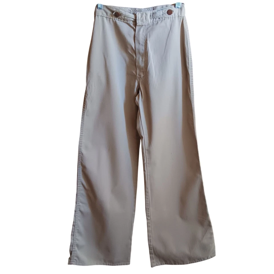 Pantalones de mezclilla discoteca Wrangler caqui con fondo de campana 24x30 vintage años 70 detalles con botones Foto 2 de 4