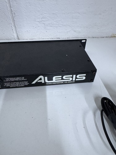 Alesis Microverb 3 III 16 Bit Digital Reverb Delay multi Fx with Power Supply - Picture 8 of 10
