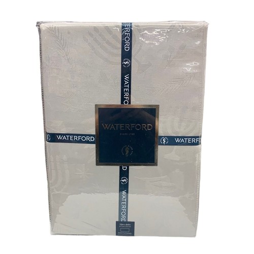 Waterford Hanukkah Tablecloth Oblong Nappe 70 x 84 Grey Festival Of Lights - Picture 7 of 7